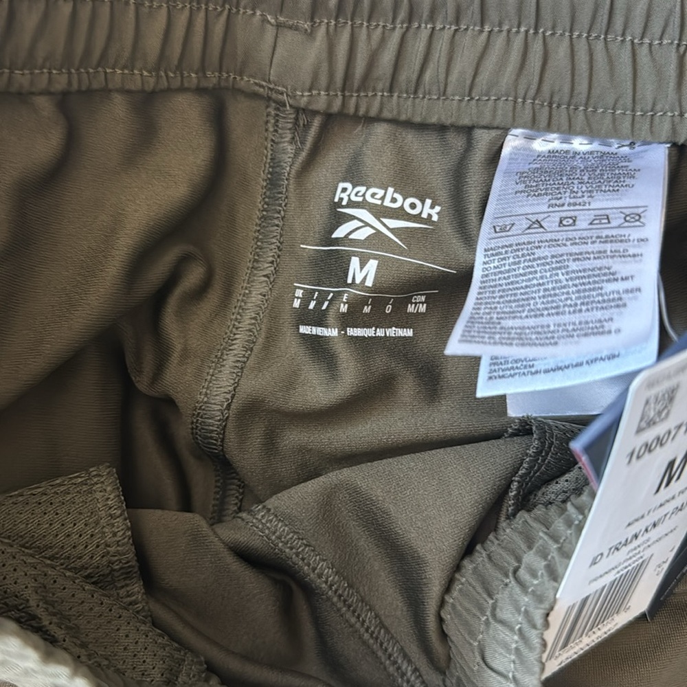 Men’s Reebok Joggers - Picture 3 of 4